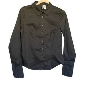 Divided black button‎ down blouse